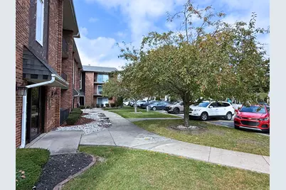 13050 S Marquette Avenue #3E, Chicago, IL 60633 - Photo 4