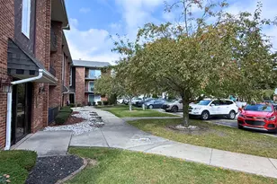 13050 S Marquette Ave, Chicago, IL 60633 - Photo 4