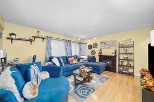 7337 S South Shore Dr, Chicago, IL 60649 - Photo 6