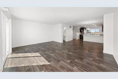 2307 Upland Road, Pingree Grove, IL 60140 - Photo 8