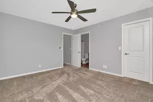 1334 Hawk Hollow Dr, Yorkville, IL 60560 - Photo 20