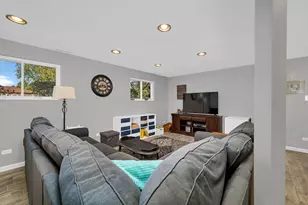 830 Wagon Dr, New Lenox, IL 60451 - Photo 14