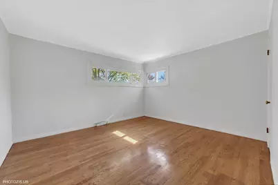 1210 Mohawk Drive, Elgin, IL 60120 - Photo 12