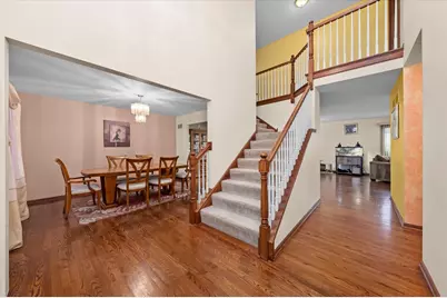 21218 Shannon Avenue, Matteson, IL 60443 - Photo 2