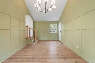 1142 N Webster St, Naperville, IL 60563 - Photo 12