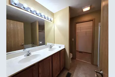 1522 Fox Sedge Trail, Woodstock, IL 60098 - Photo 16