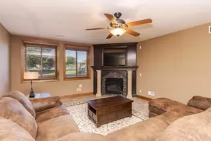 47 Stonebrook Ct, Bloomington, IL 61704 - Photo 56