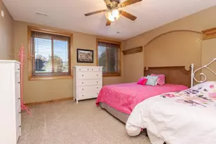 47 Stonebrook Ct, Bloomington, IL 61704 - Photo 58