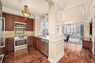 420 E Waterside Dr, Chicago, IL 60601 - Photo 6