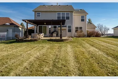 206 Bear Dusk Way, Belvidere, IL 61008 - Photo 6