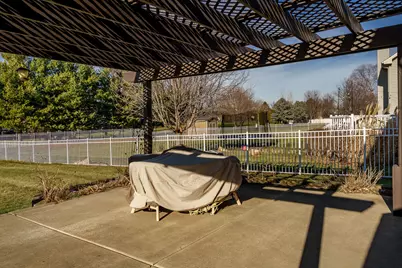 206 Bear Dusk Way, Belvidere, IL 61008 - Photo 8