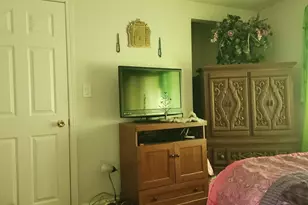 7826 W 98th Pl, Hickory Hills, IL 60457 - Photo 10