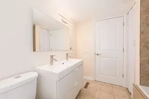 26 Cour Versaille Ct, Palos Hills, IL 60465 - Photo 14