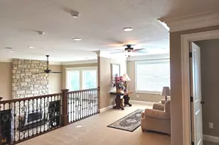 9667 Crossbow Dr N, Bloomington, IL 61705 - Photo 44