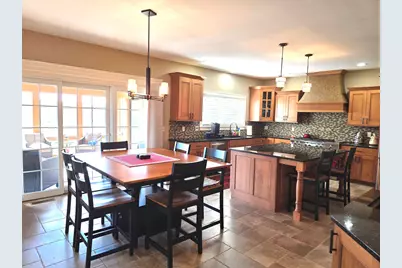 9667 Crossbow Drive N, Bloomington, IL 61705 - Photo 24