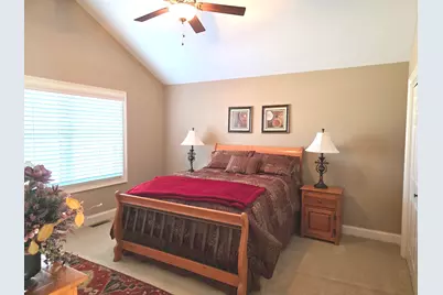 9667 Crossbow Drive N, Bloomington, IL 61705 - Photo 38