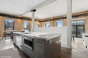 401 N Aberdeen St, Chicago, IL 60642 - Photo 8