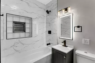 6360 S Greenwood Ave, Chicago, IL 60637 - Photo 18