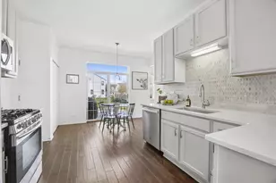 10468 Lansdale St, Huntley, IL 60142 - Photo 6