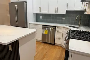 912 N Ashland Ave, Chicago, IL 60622 - Photo 4