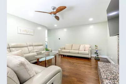 [Address not provided], Long Grove, IL 60047 - Photo 16