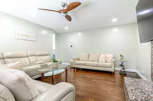 [Address not provided], Long Grove, IL 60047 - Photo 16