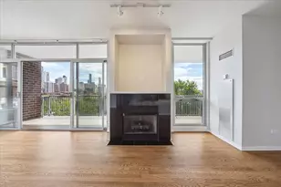 1546 N Orleans St, Chicago, IL 60610 - Photo 12