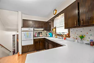10624 S Michael Dr, Palos Hills, IL 60465 - Photo 18