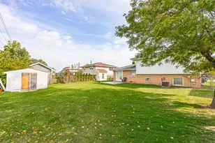 10624 S Michael Dr, Palos Hills, IL 60465 - Photo 6
