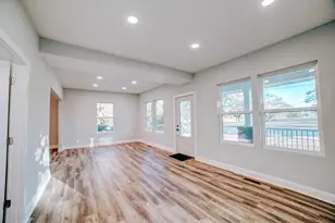 219 W Jones St, Milford, IL 60953 - Photo 22