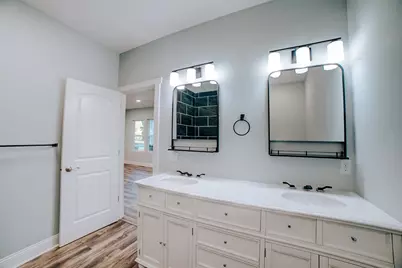 219 W Jones Street, Milford, IL 60953 - Photo 26