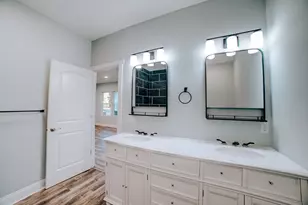 219 W Jones St, Milford, IL 60953 - Photo 26