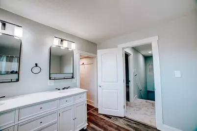 219 W Jones Street, Milford, IL 60953 - Photo 40