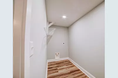 219 W Jones Street, Milford, IL 60953 - Photo 14