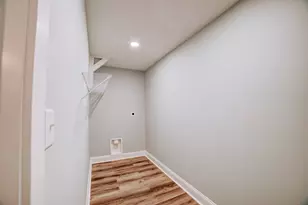 219 W Jones St, Milford, IL 60953 - Photo 14