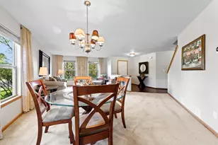 1018 Butterfield Cir E, Shorewood, IL 60404 - Photo 8