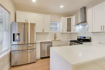 7633 S Eberhart Avenue, Chicago, IL 60619 - Photo 10