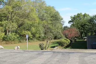 69 White Oaks Rd, Fox Lake, IL 60020 - Photo 16