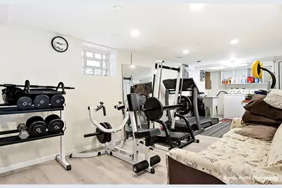 2721 Eshcol Avenue, Zion, IL 60099 - Photo 22