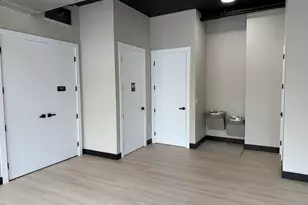 3045 W Irving Park Rd, Chicago, IL 60618 - Photo 8