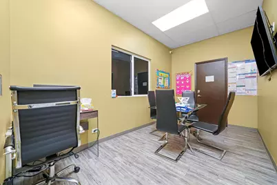 14721-25 Kilbourne Avenue, Midlothian, IL 60445 - Photo 10