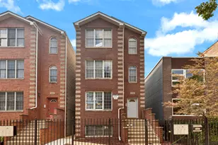 1446 N Campbell Ave, Chicago, IL 60622 - Photo 1