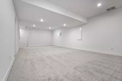 24 Stonehouse Court, Bloomington, IL 61705 - Photo 38