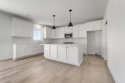 24 Stonehouse Court, Bloomington, IL 61705 - Photo 8