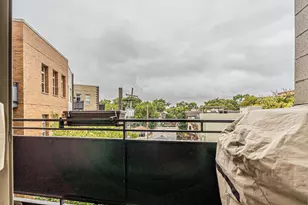 2915 N Clybourn Ave, Chicago, IL 60618 - Photo 18