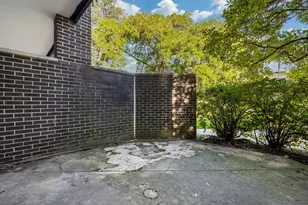 4710 Russett Ln, Skokie, IL 60076 - Photo 14