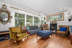 18646 Palmer Cir, Homewood, IL 60430 - Photo 2