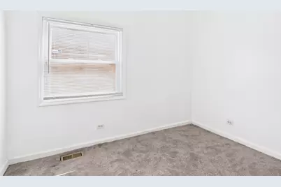 8535 S Givins Court, Chicago, IL 60620 - Photo 14