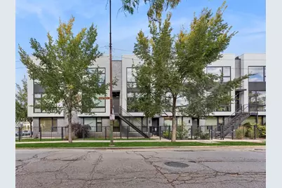 454 W Oak Street #3, Chicago, IL 60610 - Photo 1