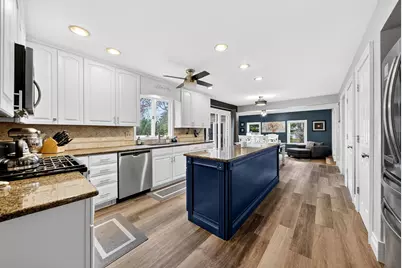 1404 Amy Lane, Libertyville, IL 60048 - Photo 6